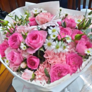 Giao hoa gấp trong 2 giờ